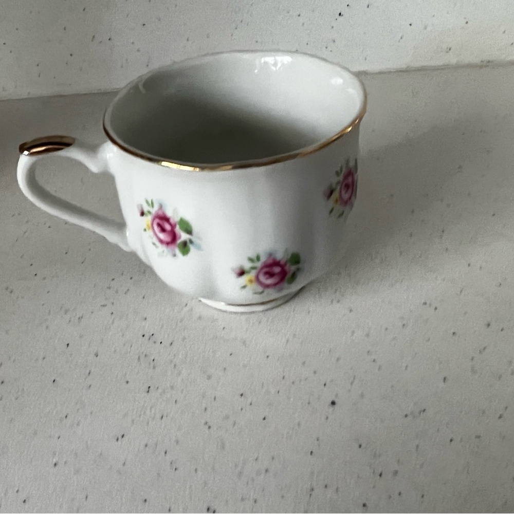 Vintage EXTRA TOUCH Made In Japan By FTD White Cup W/Pink Flowers Gold Rim